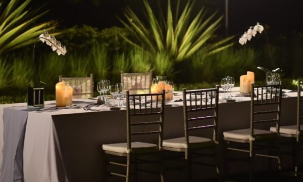 Ocean Lawn Dinner Standard Decoration sm